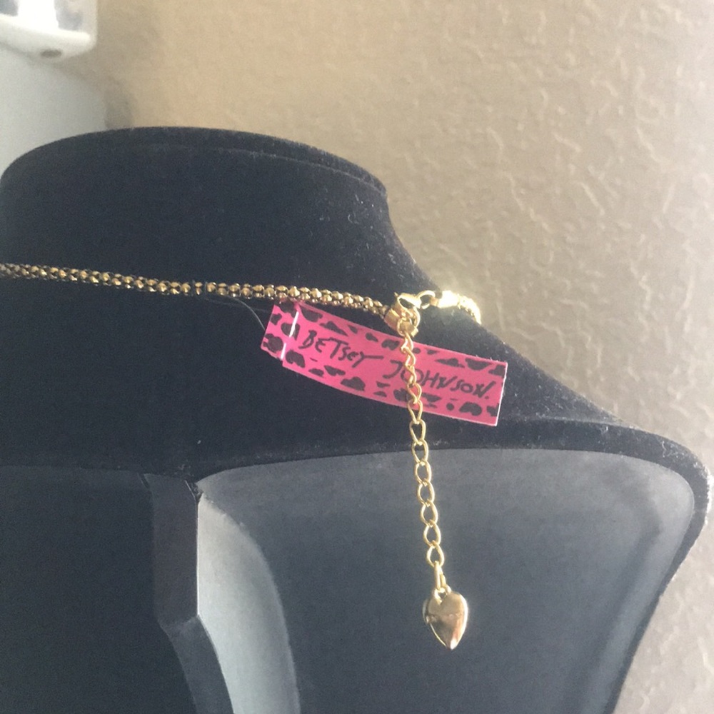 Betsy Johnson Purple flower Necklace - Picture 3 of 4